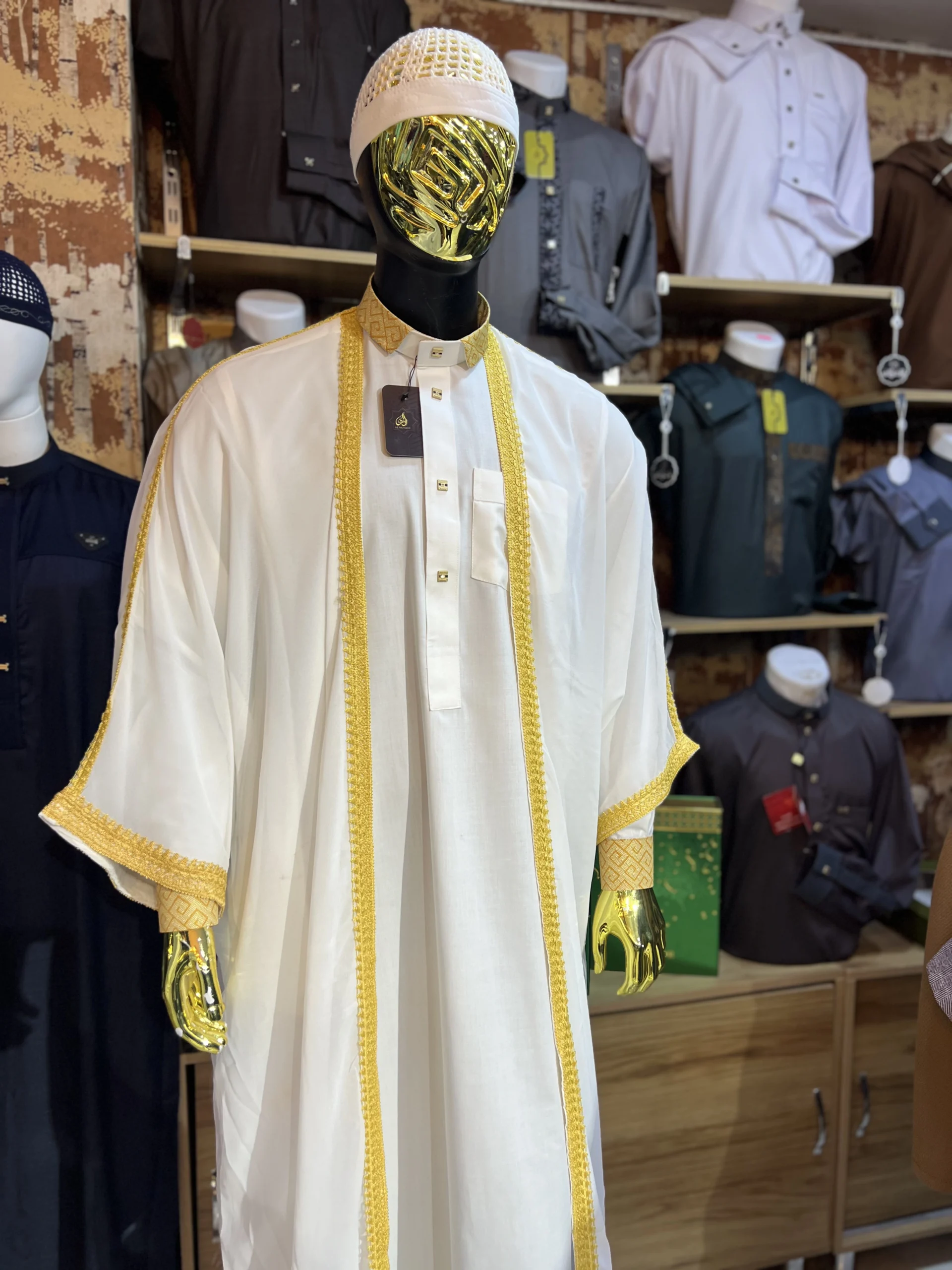 الرداء الملكي - الصورة 3